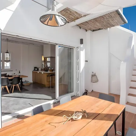 Дом отдыха Casa Opala Townhouse With Pool